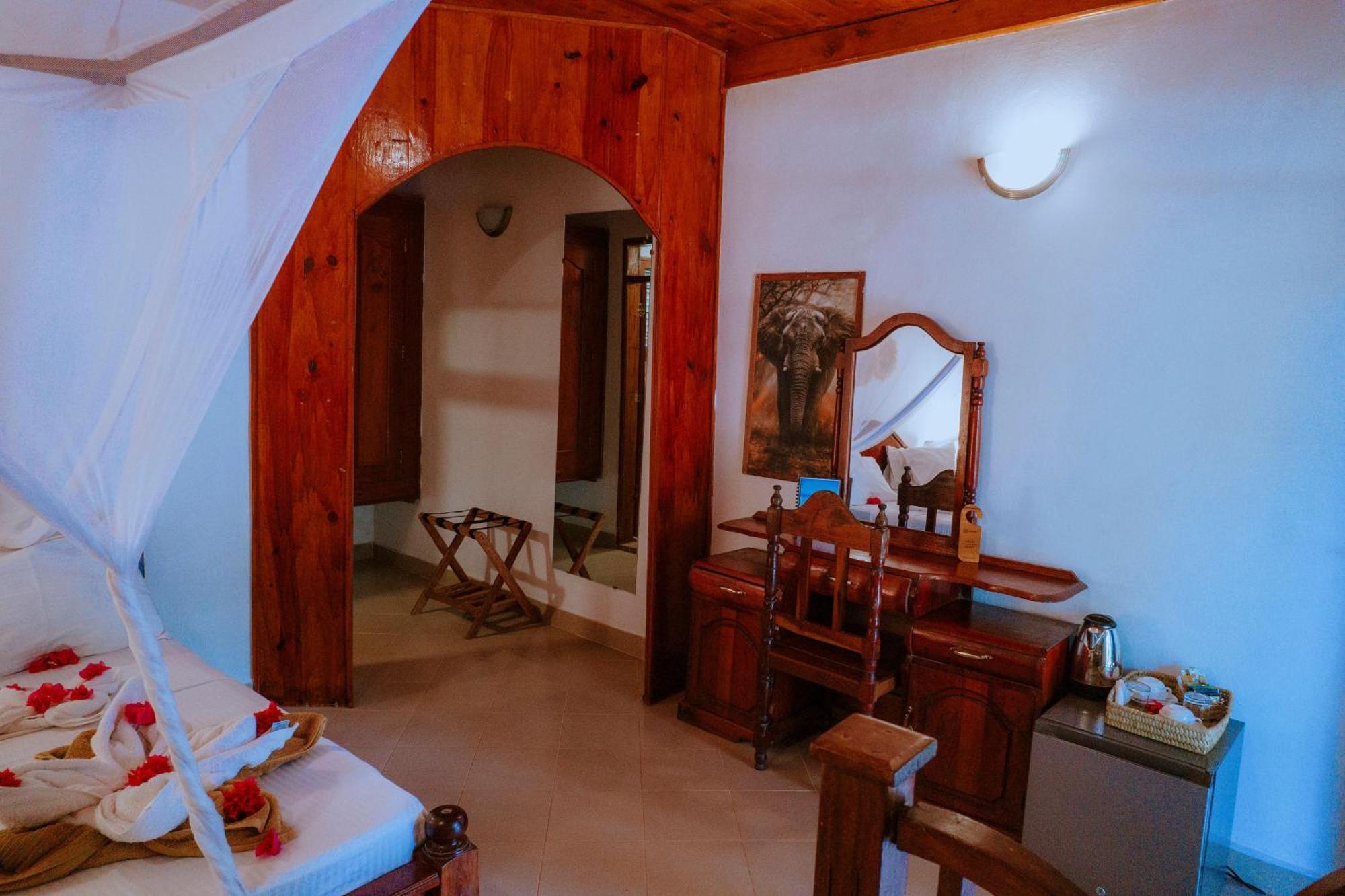 Mambo Ocean Resort Пвані-Мчангані Екстер'єр фото
